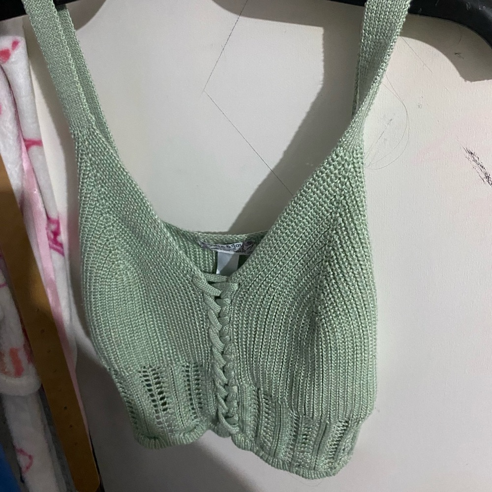 The perfect sage green crochet crop top!!